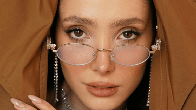 Glasses for Your Face Shape: Find Your Most Flattering Frames